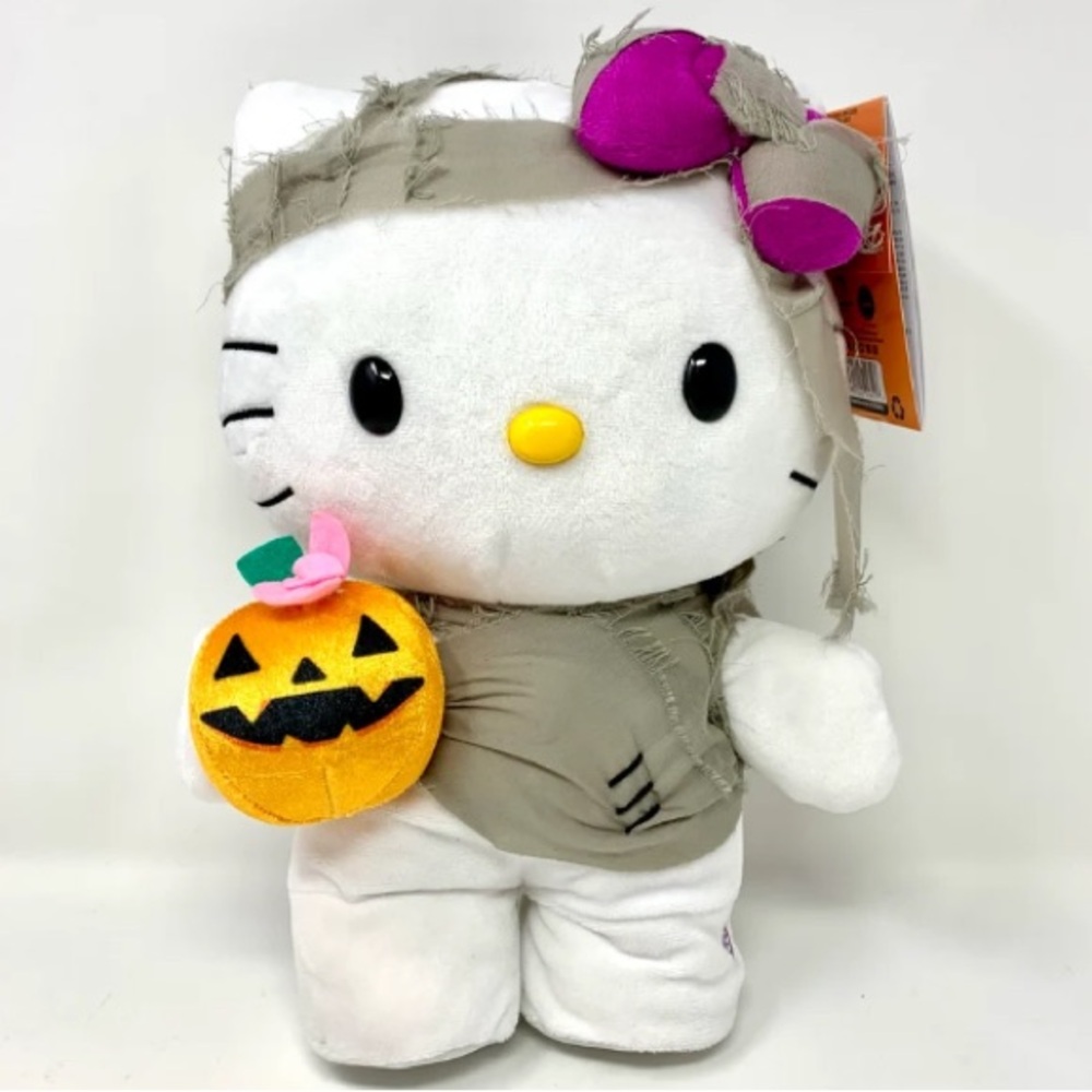 Hello Kitty Halloween Gray Mummy Animated Side Stepper